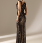 Rochie din Catifea cu Floare Aplicata pe Umar
